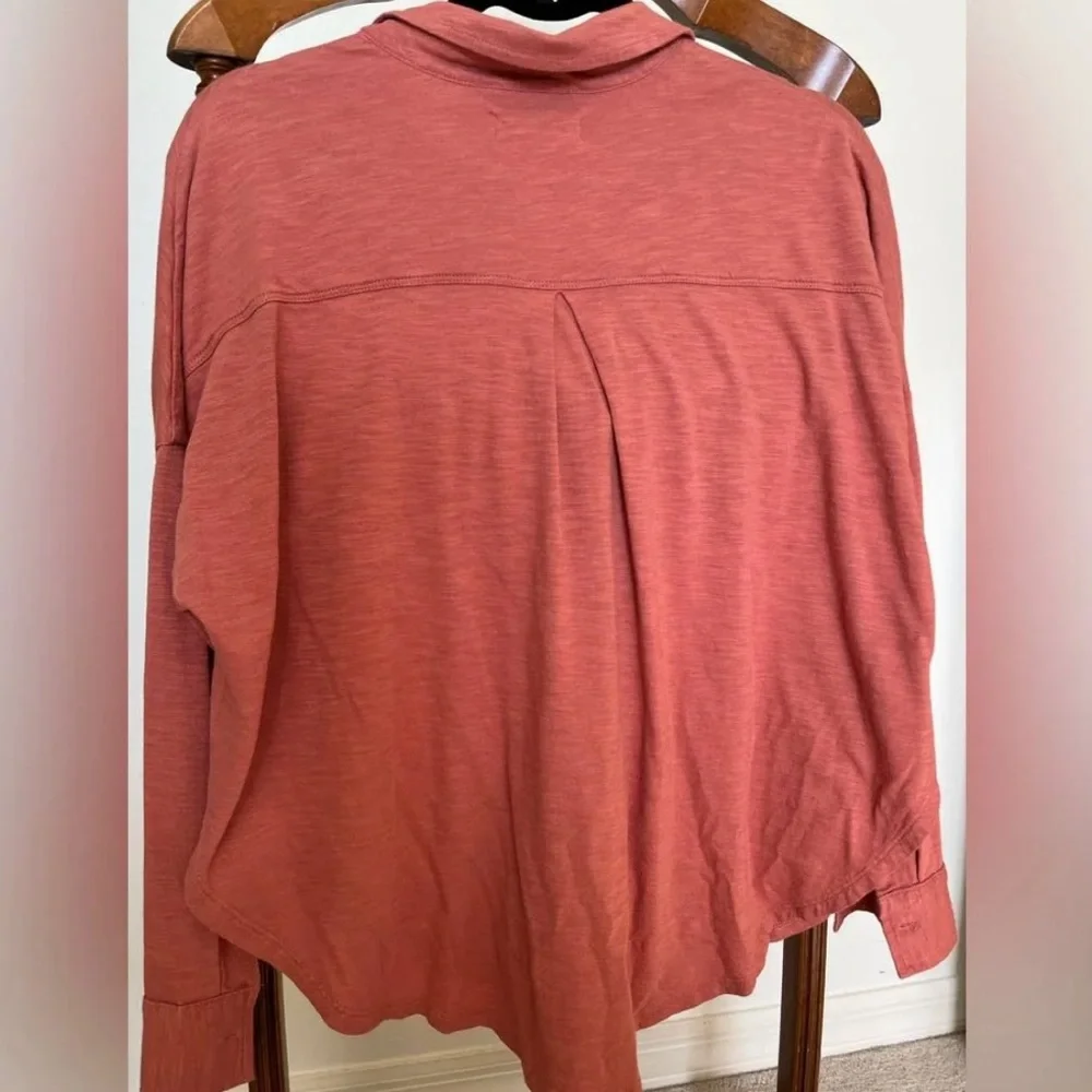 Lou & Grey Coral Button Down Tie Front Sz M Loft - Picture 4 of 6